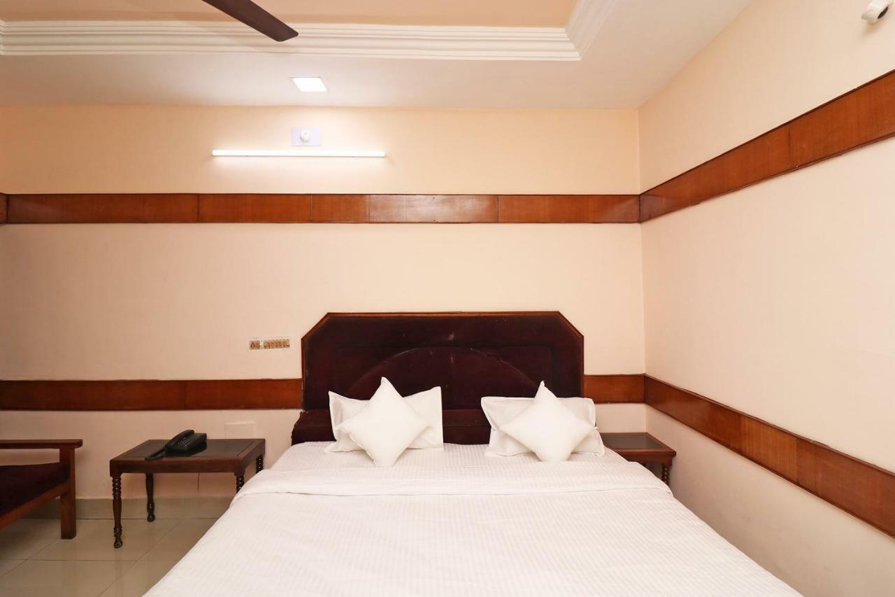 Spot On 37002 Hotel Natraj Bilāspur Екстериор снимка